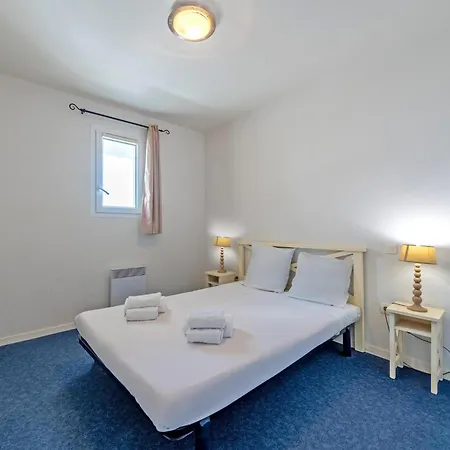With Indoor Pool And Sea View * Plougonvelin