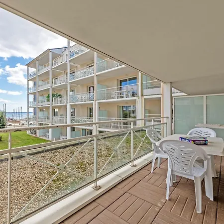 With Indoor Pool And Sea View Apartment Plougonvelin